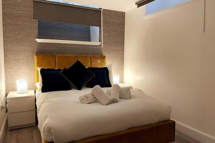 Lovely 3 Bedroom Apartment With Private Garden In Edinburgh City Centre Экстерьер фото