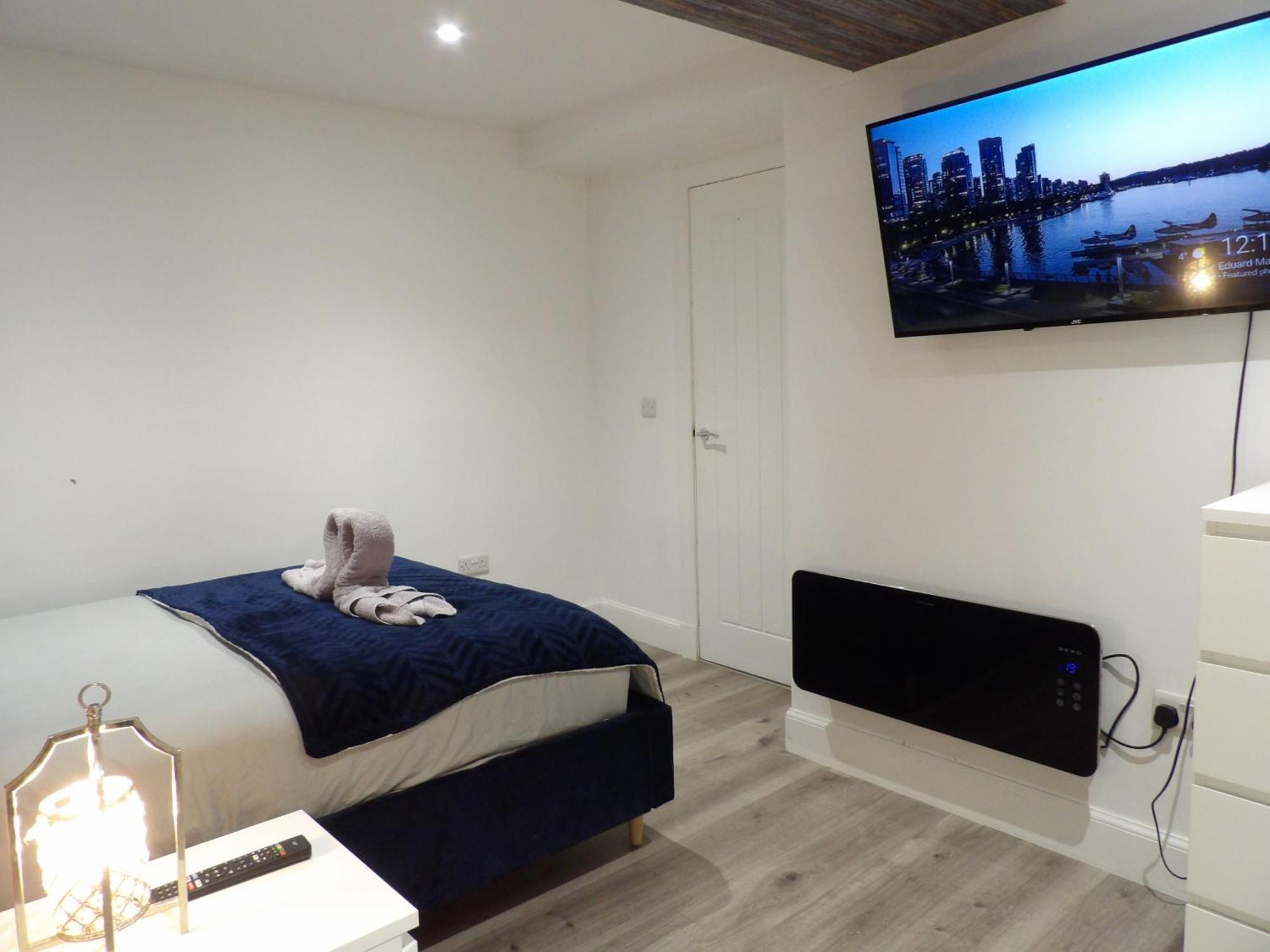 Lovely 3 Bedroom Apartment With Private Garden In Edinburgh City Centre Экстерьер фото