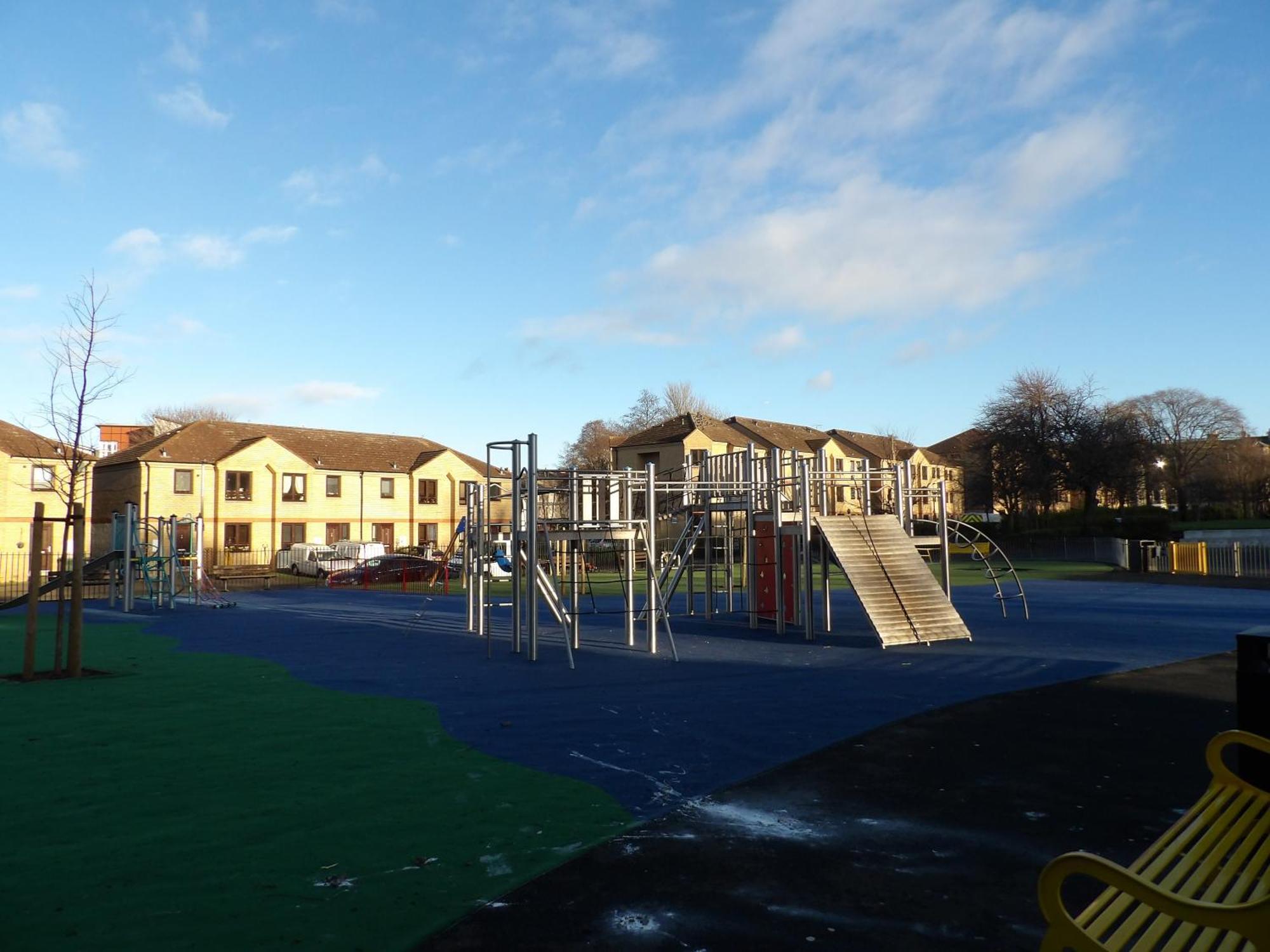 Lovely 3 Bedroom Apartment With Private Garden In Edinburgh City Centre Экстерьер фото