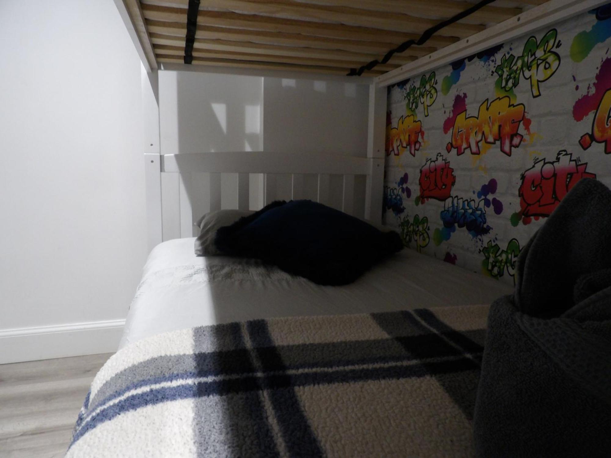 Lovely 3 Bedroom Apartment With Private Garden In Edinburgh City Centre Экстерьер фото