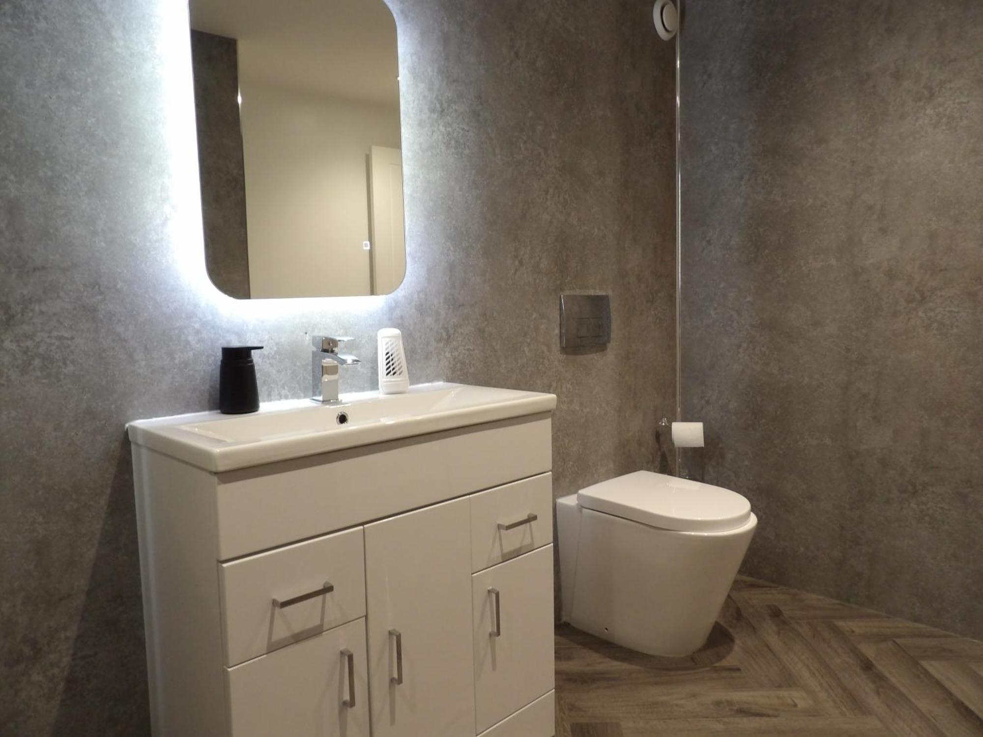 Lovely 3 Bedroom Apartment With Private Garden In Edinburgh City Centre Экстерьер фото