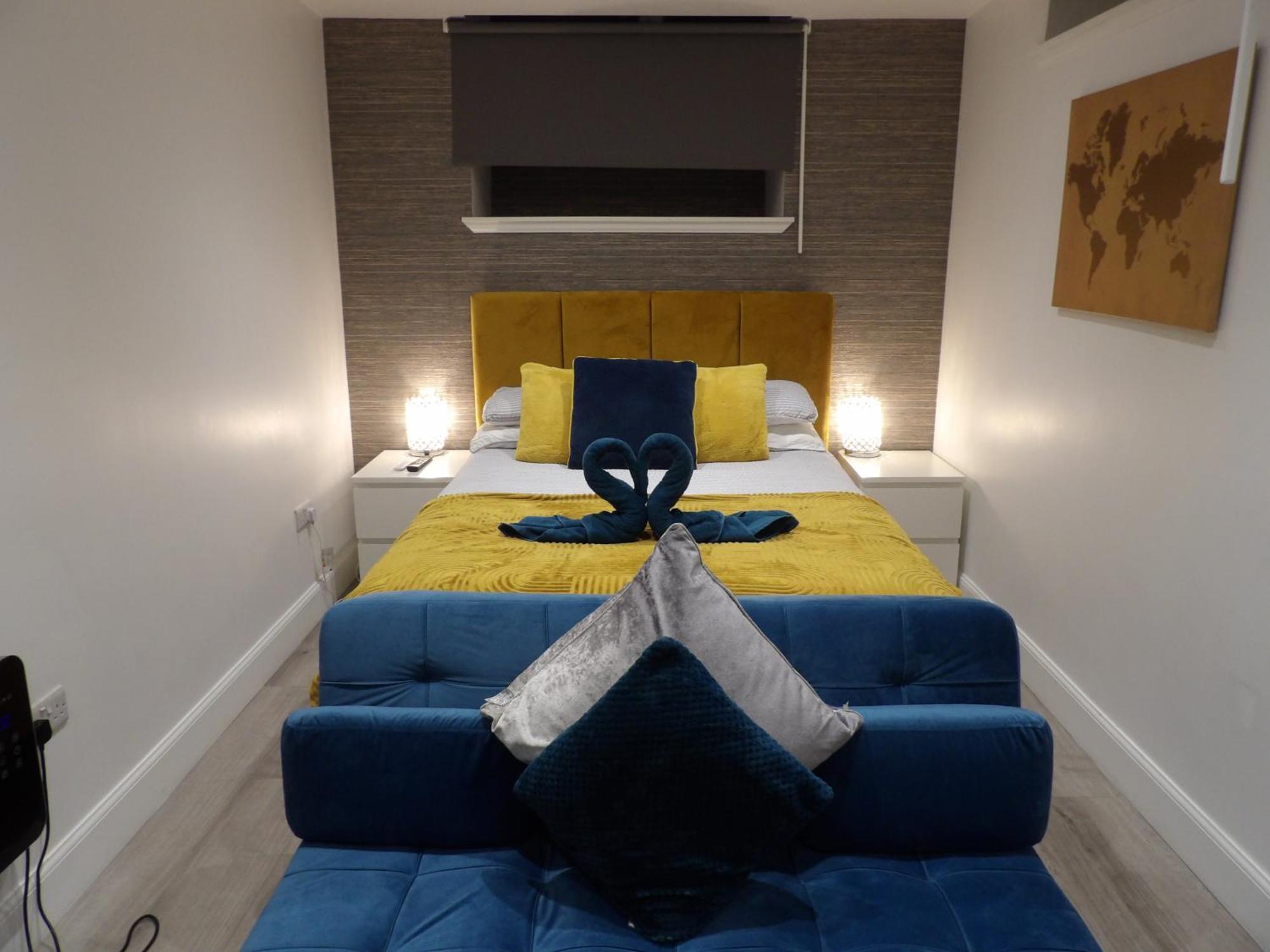 Lovely 3 Bedroom Apartment With Private Garden In Edinburgh City Centre Экстерьер фото